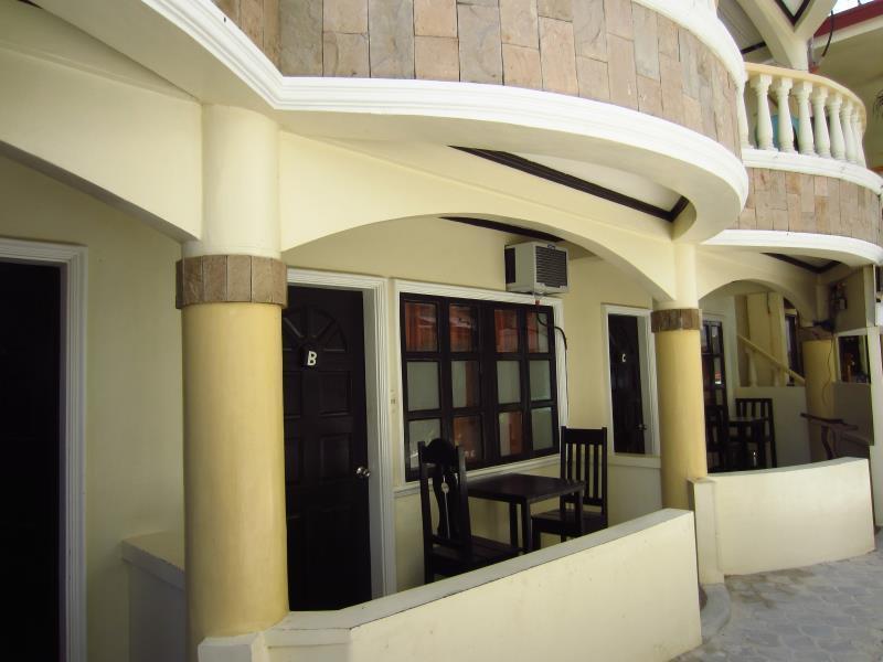 فندق Balabag في  إيريكو هاوس المظهر الخارجي الصورة